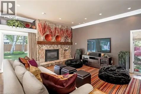 161 Dornie Road Oakville ON L6J 4N7