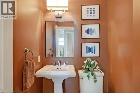 161 Dornie Road Oakville ON L6J 4N7