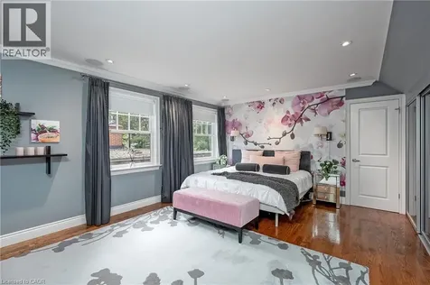 161 Dornie Road Oakville ON L6J 4N7