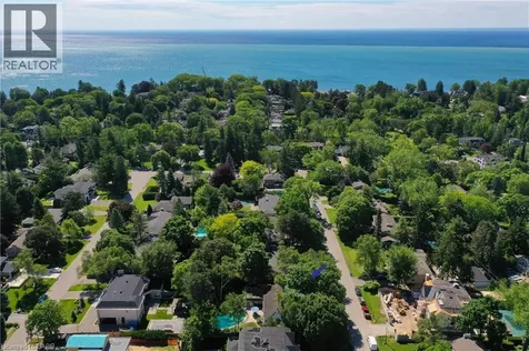 161 Dornie Road Oakville ON L6J 4N7