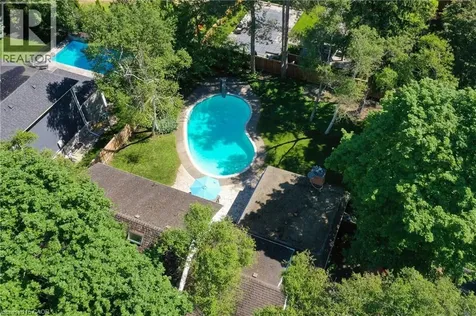 161 Dornie Road Oakville ON L6J 4N7