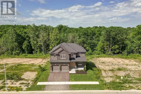 58 Aspen Parkway Aylmer ON N5H 3H7