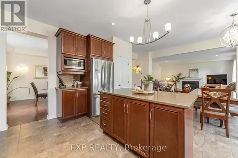 167 Chenoa Way Ottawa ON K2J 0W8