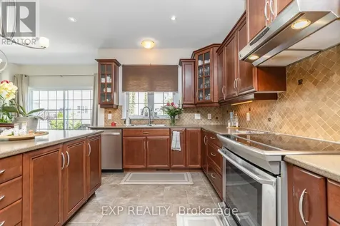 167 Chenoa Way Ottawa ON K2J 0W8