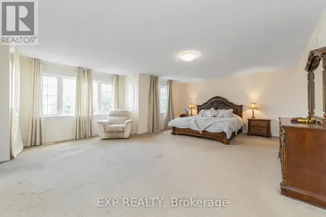 167 Chenoa Way Ottawa ON K2J 0W8
