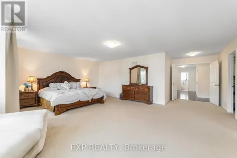 167 Chenoa Way Ottawa ON K2J 0W8