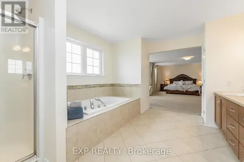 167 Chenoa Way Ottawa ON K2J 0W8