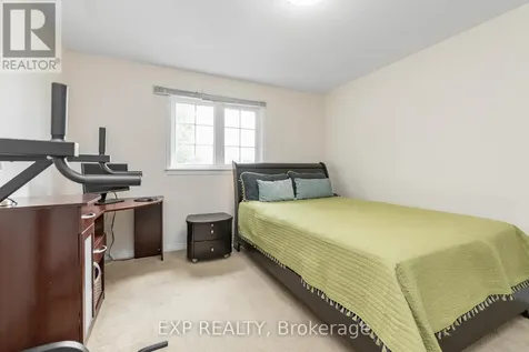 167 Chenoa Way Ottawa ON K2J 0W8