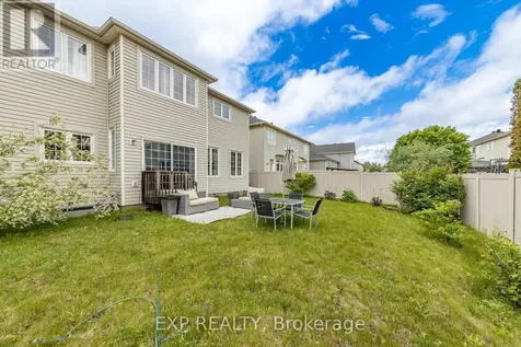 167 Chenoa Way Ottawa ON K2J 0W8