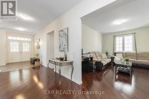167 Chenoa Way Ottawa ON K2J 0W8