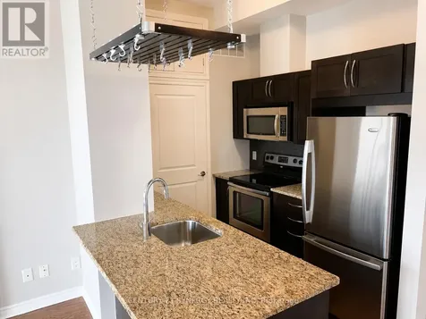 682 Churchill Avenue North Ottawa ON K1Z 5G5