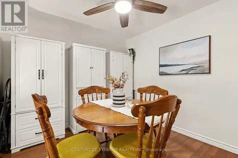 1718 Lamoureux Drive Ottawa ON K1E 2N2