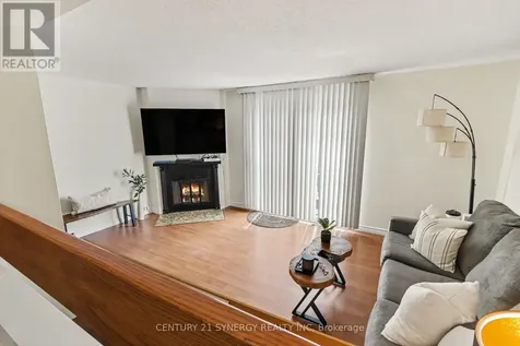 1718 Lamoureux Drive Ottawa ON K1E 2N2