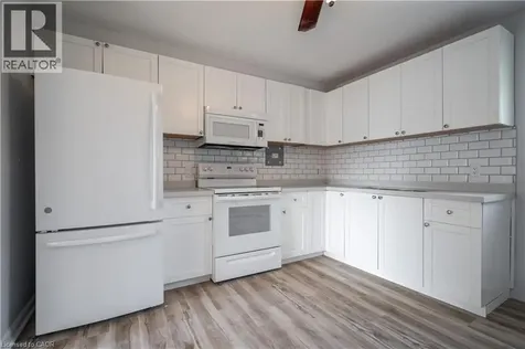 2161 Ghent Avenue Burlington ON L7R 1Y6