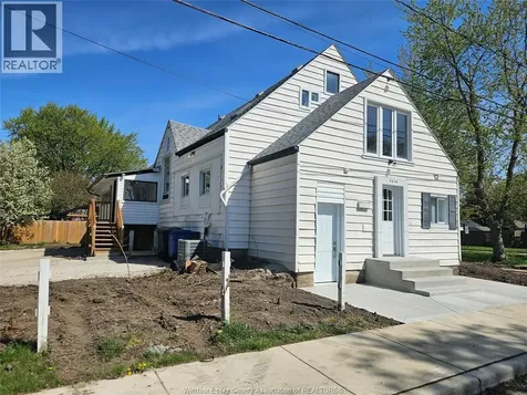 3216 Manchester Road Windsor ON N9C 1X9