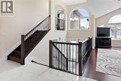 901 Lakewood Crescent Lakeshore ON N0R 1A0