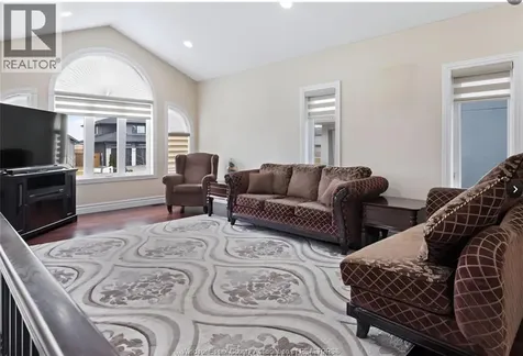 901 Lakewood Crescent Lakeshore ON N0R 1A0