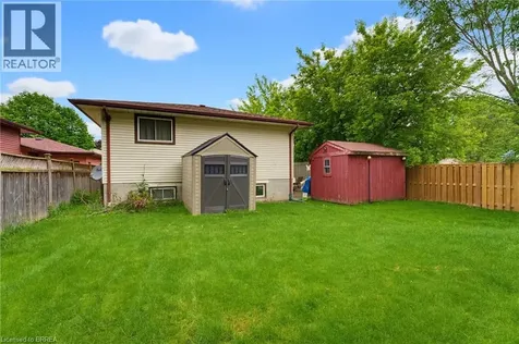 179 Banbury Road Brantford ON N3P 1E6