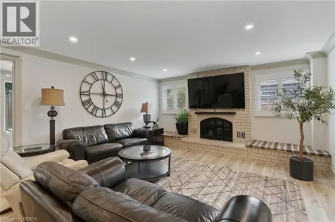 10 Stymie Boulevard Brantford ON N3T 5K3
