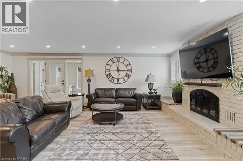 10 Stymie Boulevard Brantford ON N3T 5K3