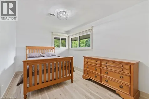 10 Stymie Boulevard Brantford ON N3T 5K3