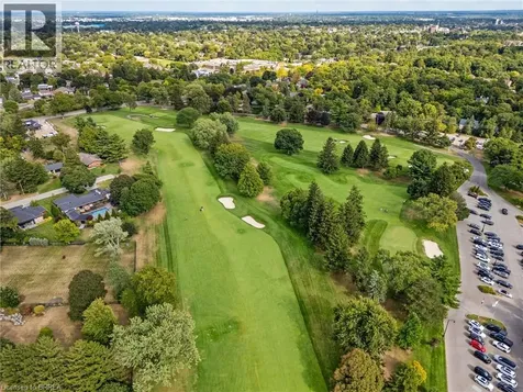 10 Stymie Boulevard Brantford ON N3T 5K3