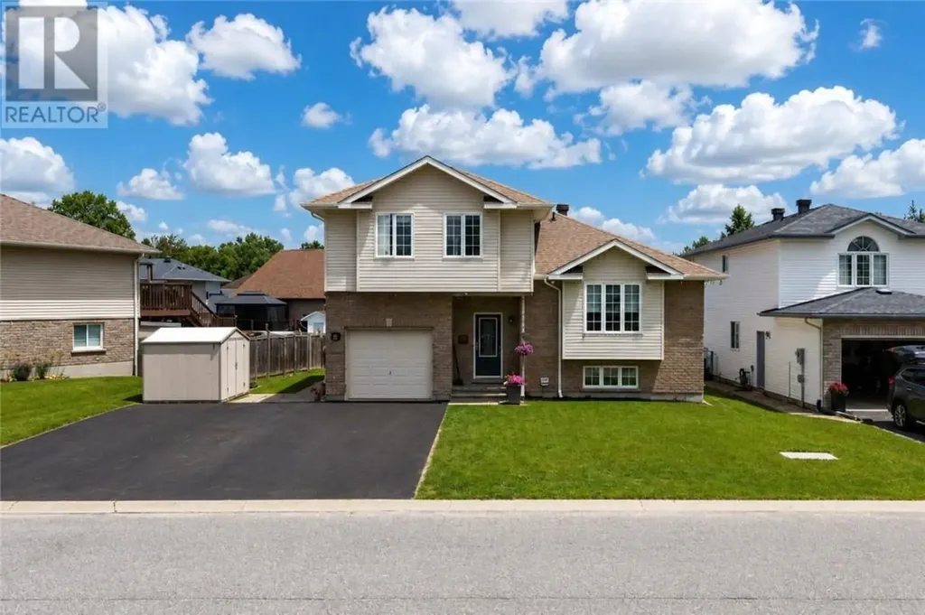 214 Ravina Avenue Garson ON P3L 1A7