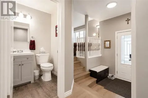 214 Ravina Avenue Garson ON P3L 1A7