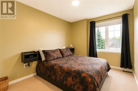 214 Ravina Avenue Garson ON P3L 1A7