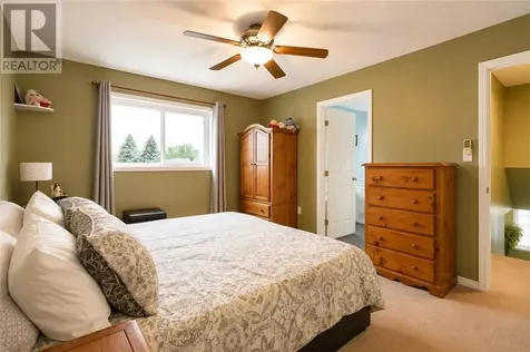 214 Ravina Avenue Garson ON P3L 1A7