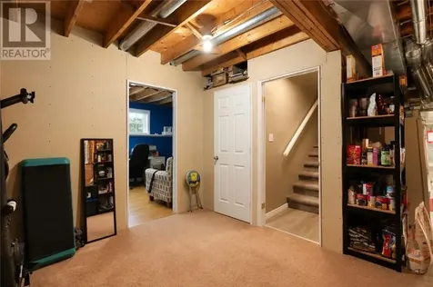 214 Ravina Avenue Garson ON P3L 1A7