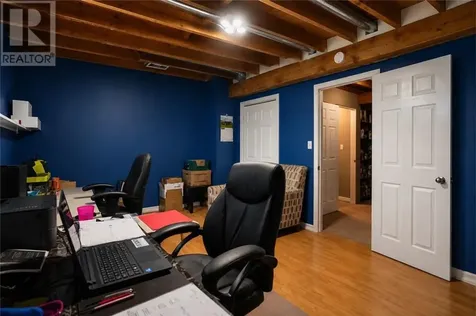 214 Ravina Avenue Garson ON P3L 1A7