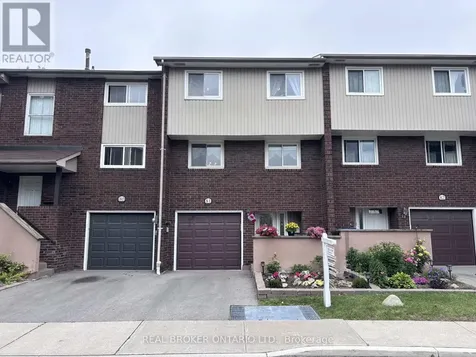 81 Permfield Path Toronto (etobicoke West Mall) ON M9C 4Y5