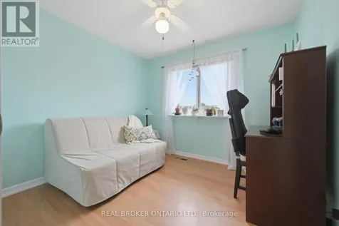 81 Permfield Path Toronto (etobicoke West Mall) ON M9C 4Y5