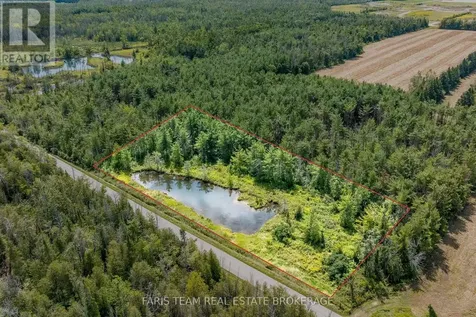 Pt Lt 19 Line 8n Oro-medonte ON L0L 2E0
