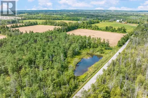 Pt Lt 19 Line 8n Oro-medonte ON L0L 2E0