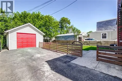 28 Delena Avenue South Hamilton ON L8H 1B6
