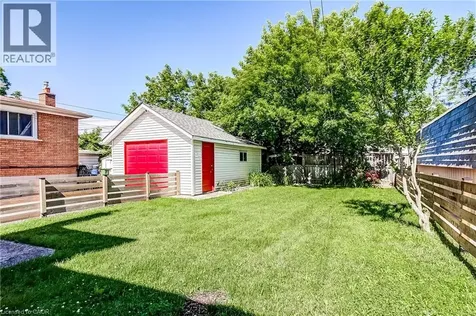 28 Delena Avenue South Hamilton ON L8H 1B6
