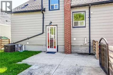 28 Delena Avenue South Hamilton ON L8H 1B6