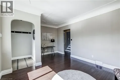 28 Delena Avenue South Hamilton ON L8H 1B6