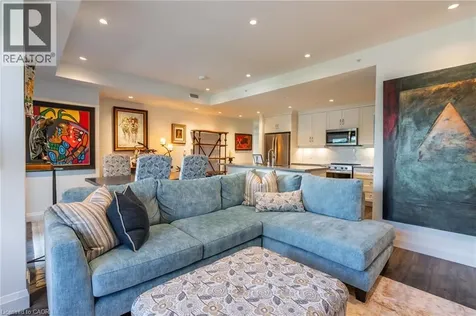 30 Hamilton Street South Waterdown ON L8B 1V8