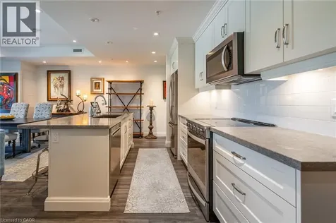 30 Hamilton Street South Waterdown ON L8B 1V8
