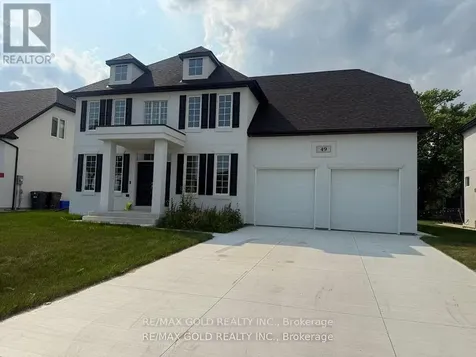 53 Redwood Drive Kingsville ON N0R 1B0