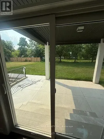 53 Redwood Drive Kingsville ON N0R 1B0