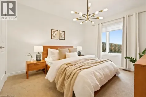 104 Dryden Lane Hamilton ON L8H 0B6