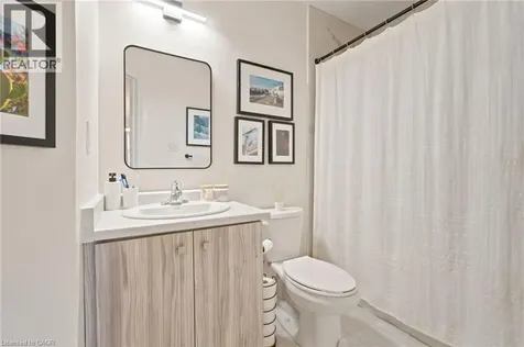 104 Dryden Lane Hamilton ON L8H 0B6