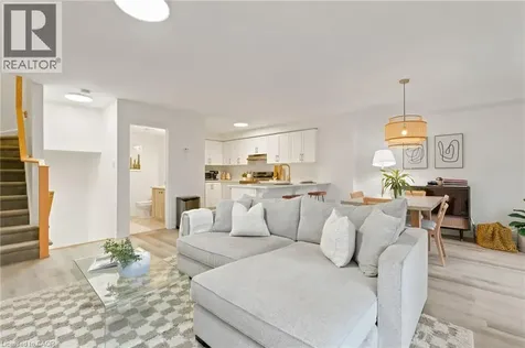 104 Dryden Lane Hamilton ON L8H 0B6