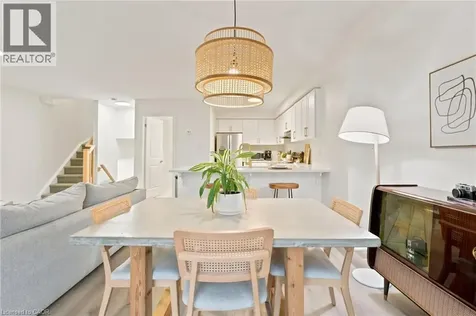 104 Dryden Lane Hamilton ON L8H 0B6