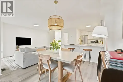 104 Dryden Lane Hamilton ON L8H 0B6