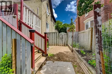 51 Irvin Street Kitchener ON N2H 1K7